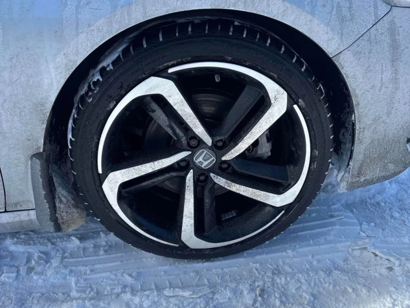 Honda Accord * Sport * CARFAX * БЕЗ ПЪРВОНАЧАЛНА ВНОСКА, снимка 7 - Автомобили и джипове - 52940534