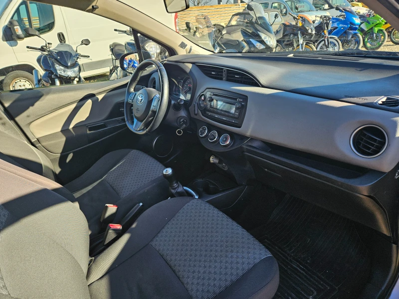 Toyota Yaris LPG Лизинг Бартер, снимка 8 - Автомобили и джипове - 53113277