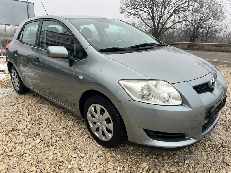 Toyota Auris 1.4i 16v/101p.s-Klima/5 vrati, снимка 2 - Автомобили и джипове - 53225386
