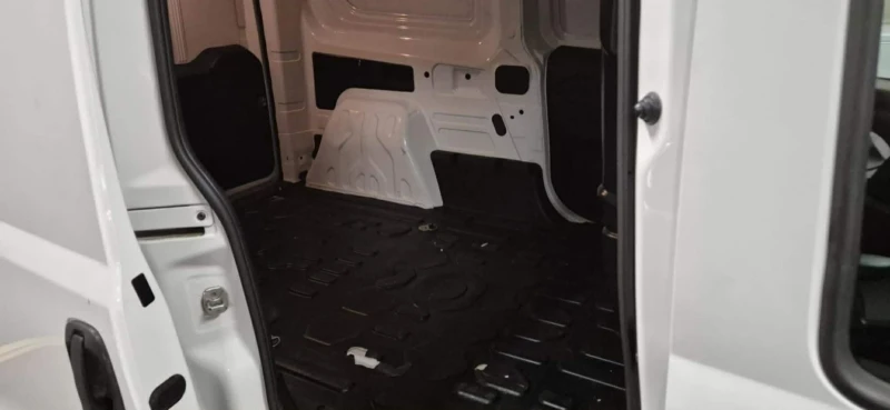 Fiat Doblo, снимка 5 - Автомобили и джипове - 53238234