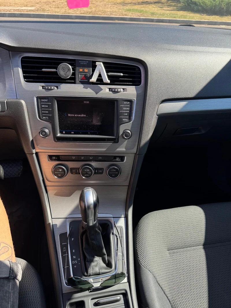 VW Golf, снимка 11 - Автомобили и джипове - 53294375