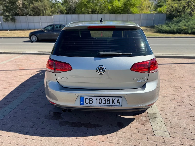 VW Golf, снимка 5 - Автомобили и джипове - 53294375