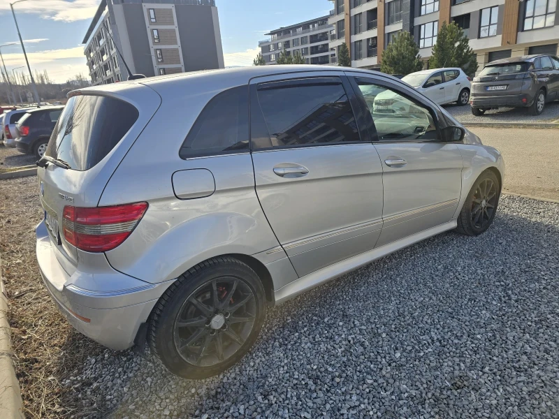 Mercedes-Benz B 180, снимка 6 - Автомобили и джипове - 53340864
