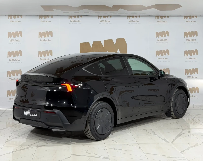 Tesla Model Y Diamond Black, снимка 3 - Автомобили и джипове - 53452110