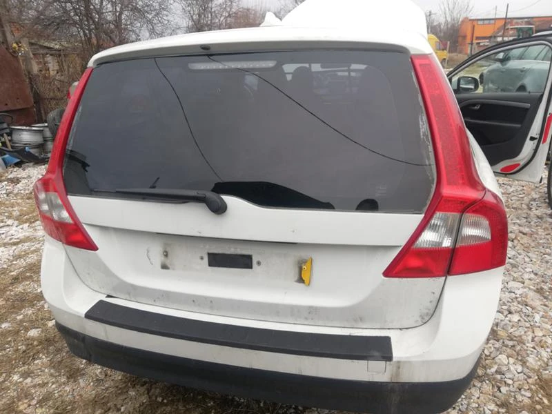 Volvo V70 2БР 2,4d НА ЧАСТИ , снимка 5 - Автомобили и джипове - 24286779