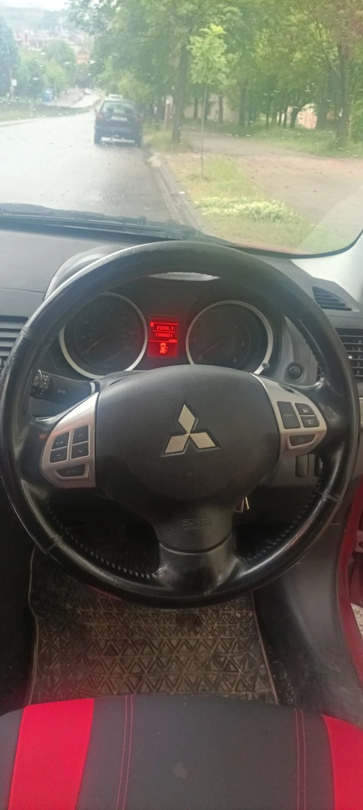 Mitsubishi Lancer, снимка 4 - Автомобили и джипове - 55075570