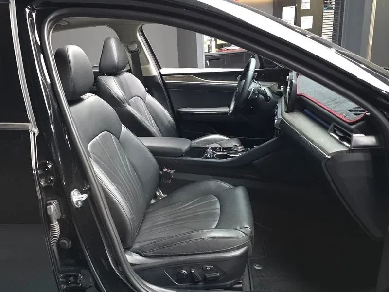 Kia K5 2.0| 150к.с.| ВКЛ.ТЕХНОТЕСТ и 3м. Г.О, снимка 6 - Автомобили и джипове - 55146256