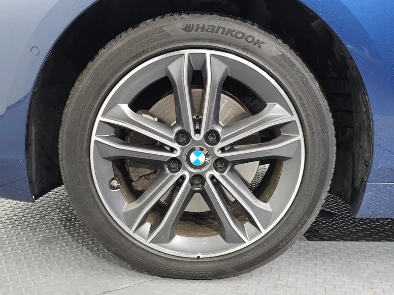 BMW 118 D Sports, снимка 5 - Автомобили и джипове - 55830671