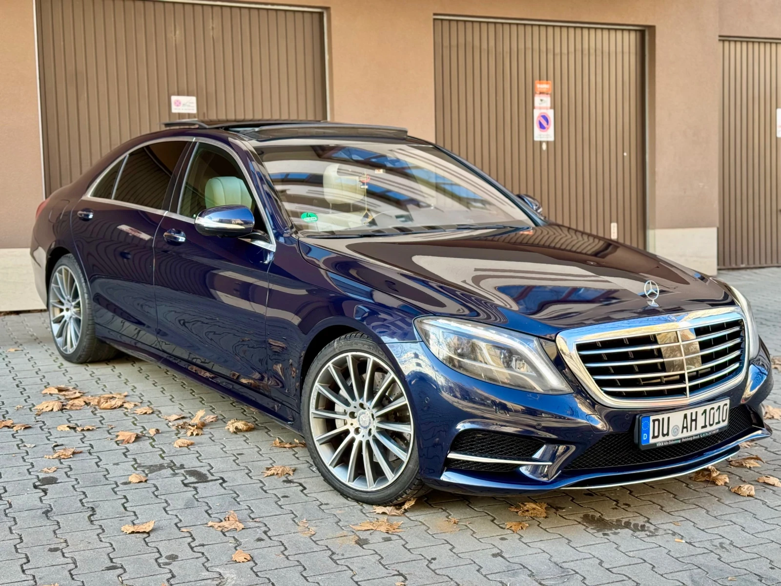 Mercedes-Benz S 350 BlueTEC D 4MATIC 7G-TRONIC 3xTV, снимка 1
