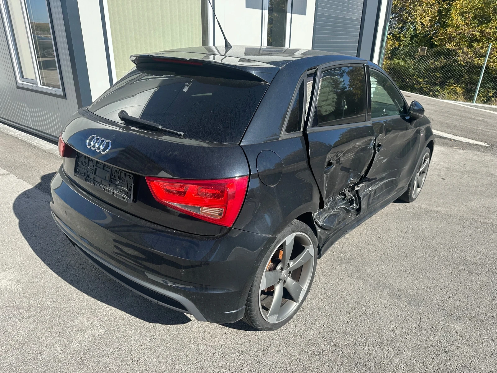 Audi A1 1.4 TFSI S-LINE - изображение 5