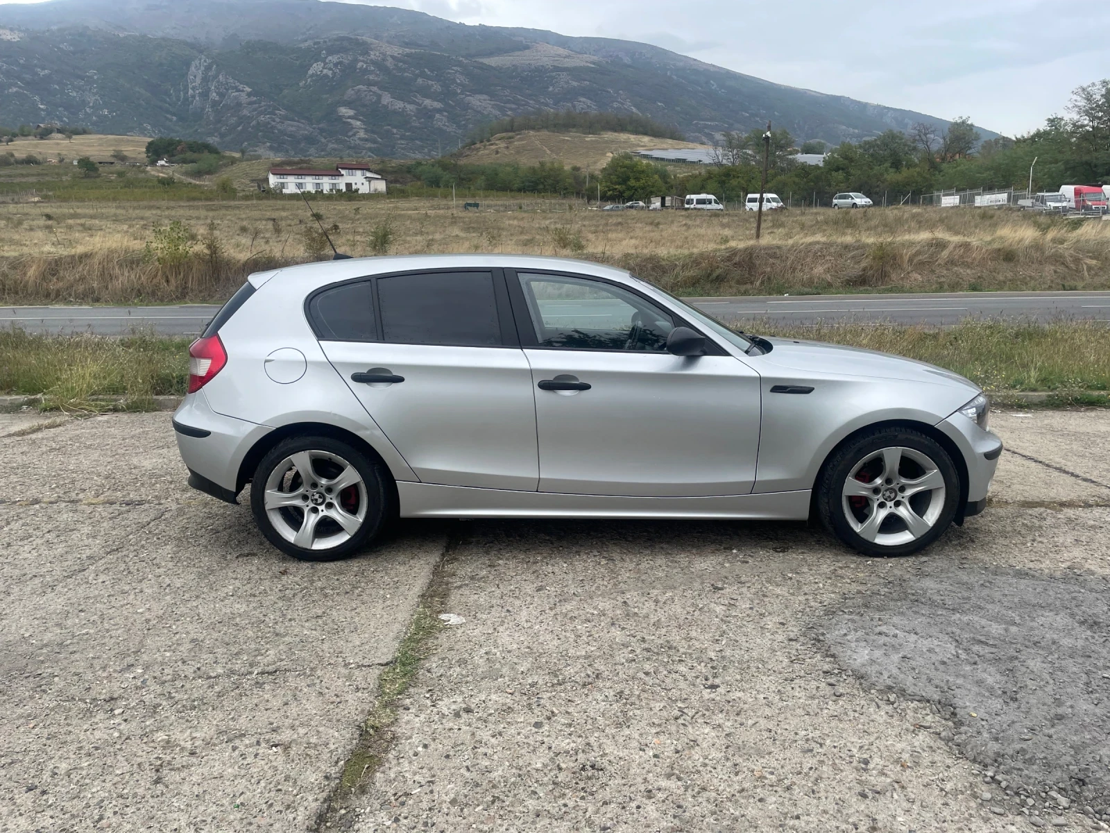 BMW 118 118D 122 k.s. 6ak. TOP - изображение 6