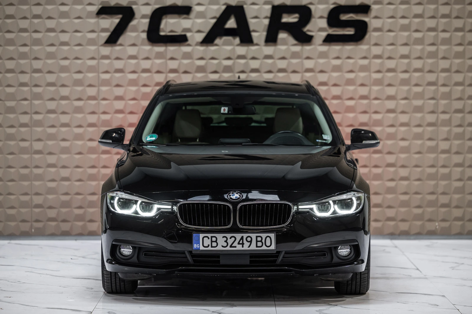 BMW 320 * HEAD-UP * LANE ASSIST * ДИСТРОНИК *  - изображение 2