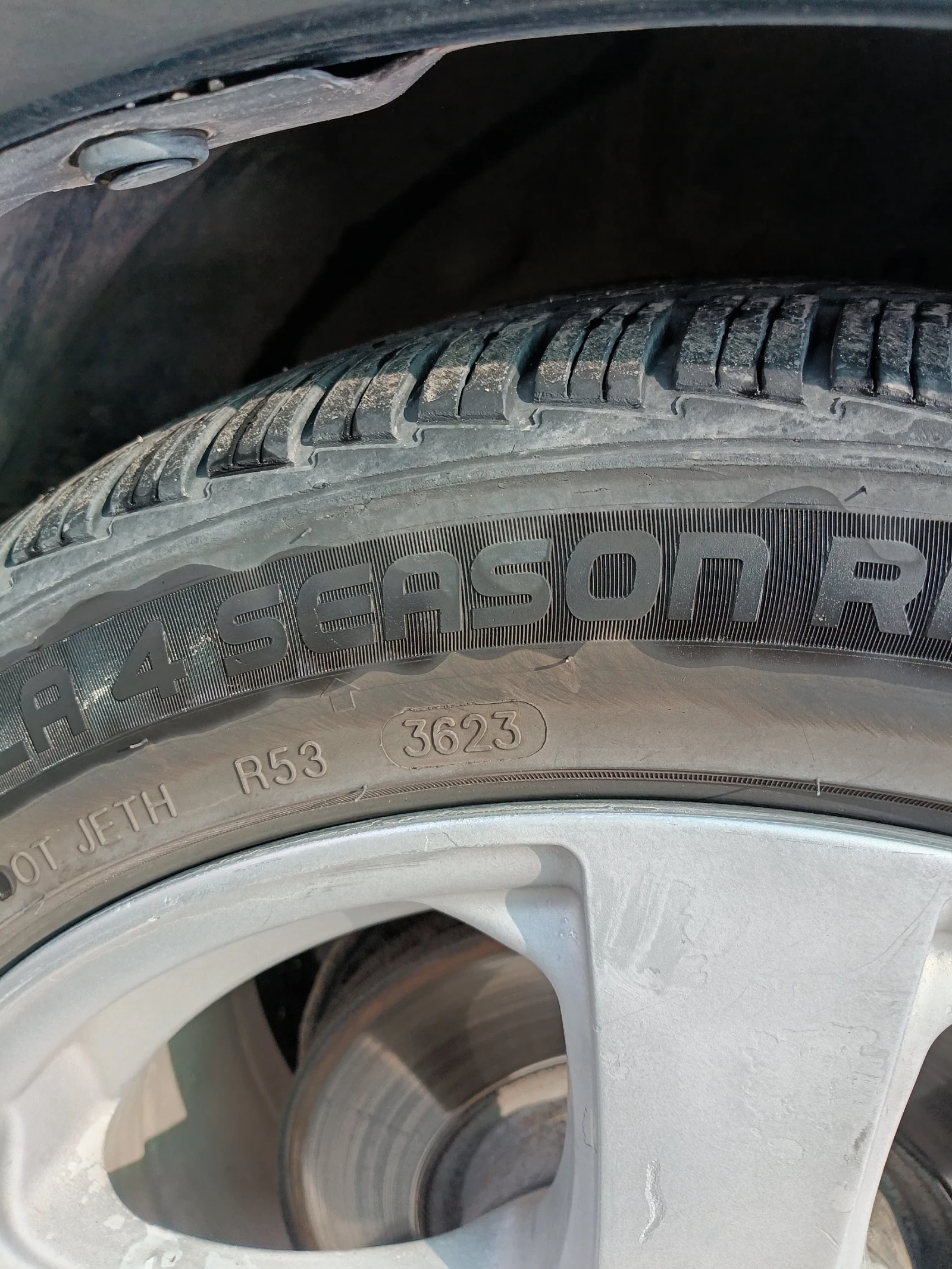 Toyota Avensis 22 - изображение 3