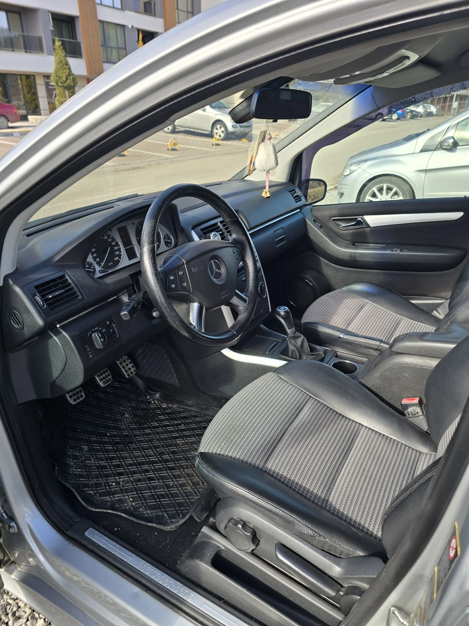 Mercedes-Benz B 180 | Mobile.bg � ����������� 7