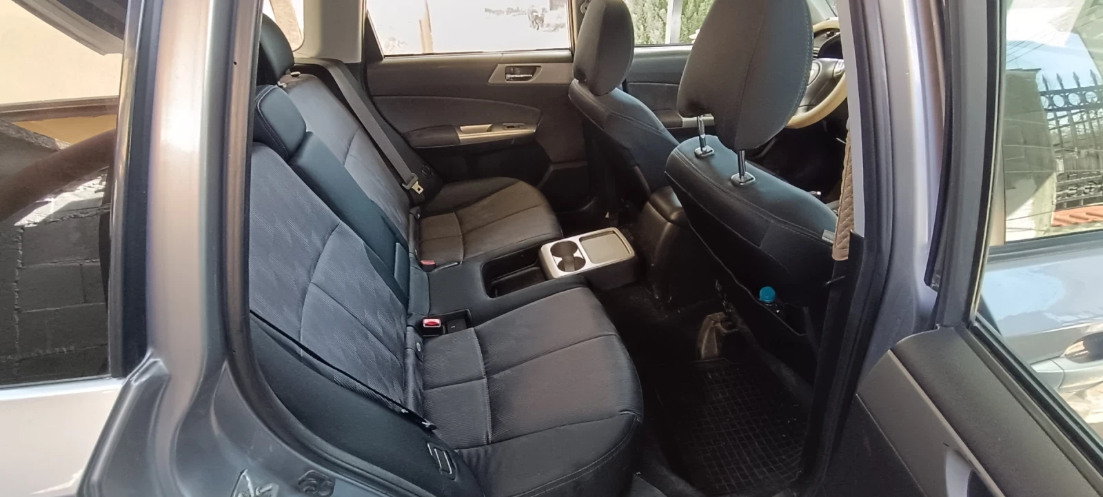 Subaru Forester, снимка 10 - Автомобили и джипове - 53756802