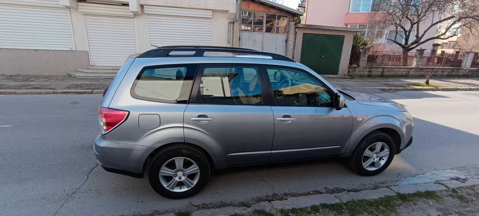 Subaru Forester, снимка 6 - Автомобили и джипове - 53756802