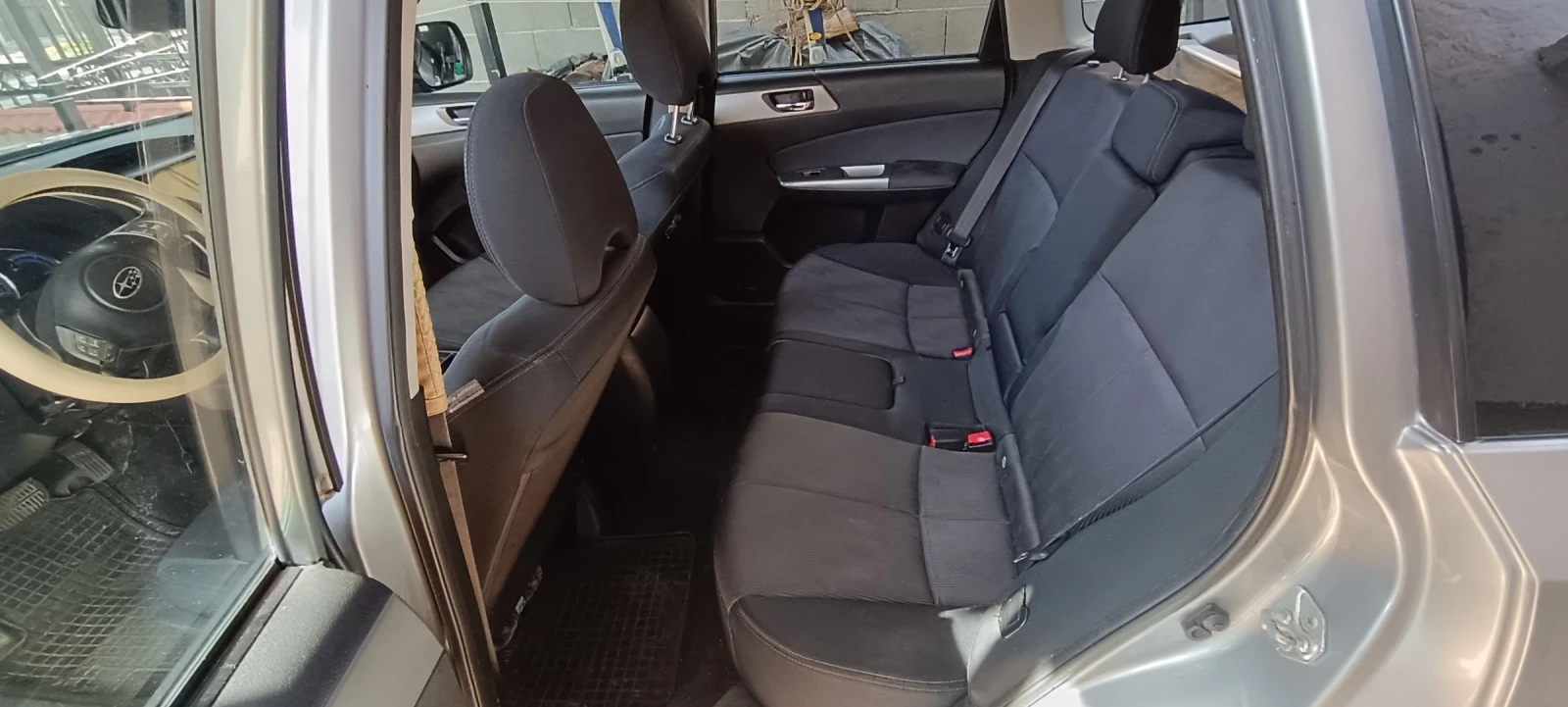 Subaru Forester, снимка 11 - Автомобили и джипове - 53756802