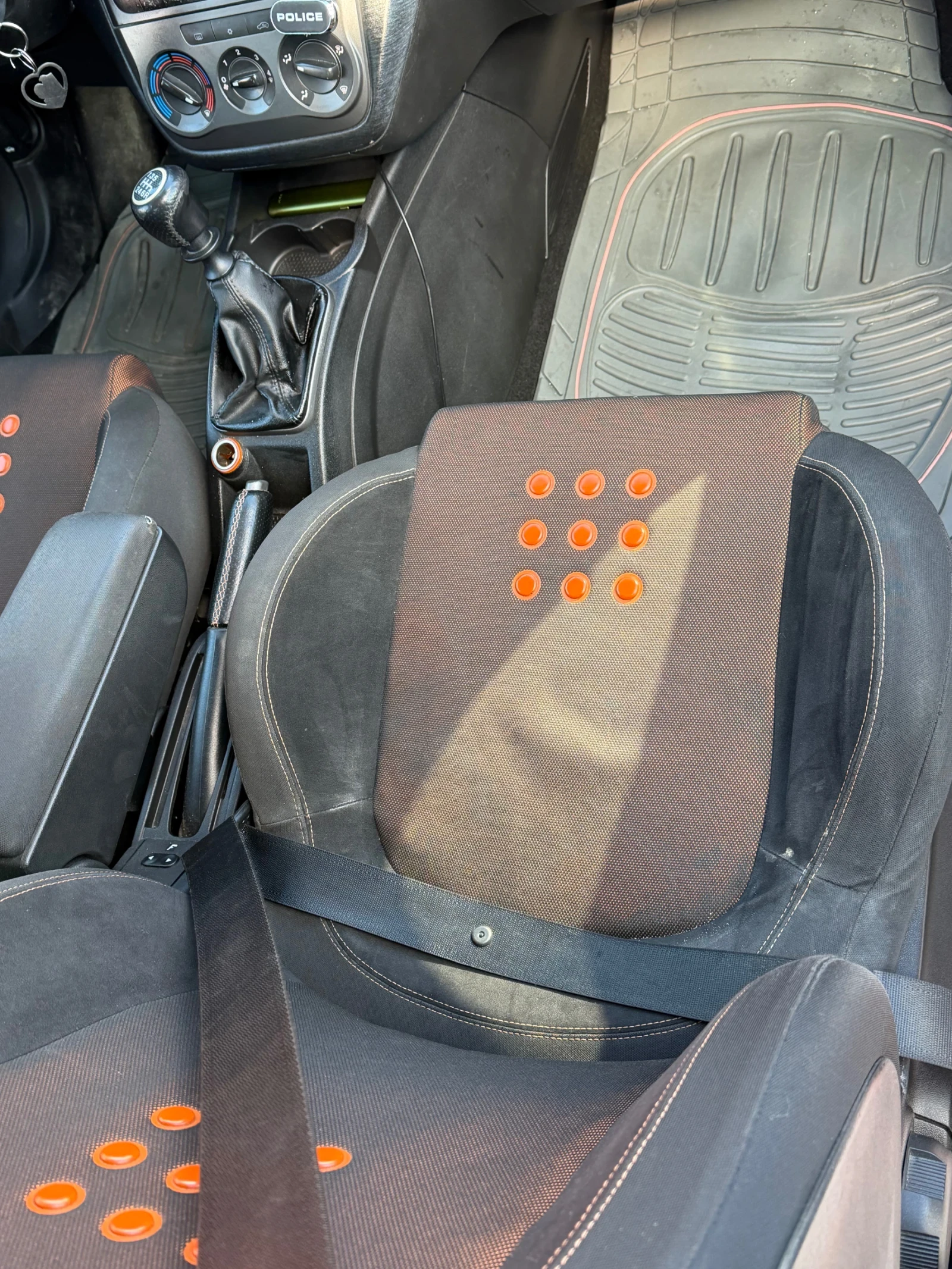 Fiat Punto 1.4 16v 95 к.с, снимка 8 - Автомобили и джипове - 53826622