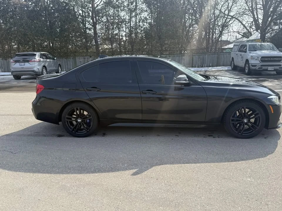 BMW 340 I С РЕГИСТРАЦИЯ & АВТО КРЕДИТ, снимка 2 - Автомобили и джипове - 53865032