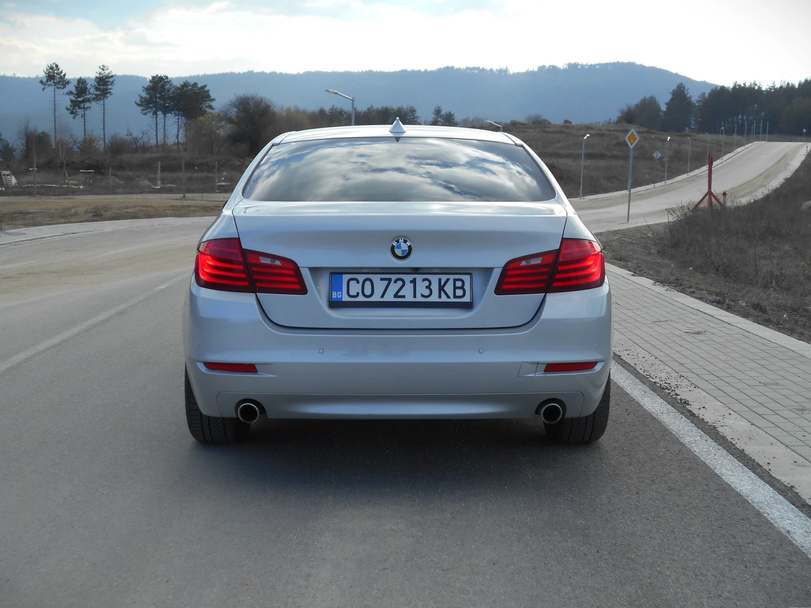 BMW 535 D F10 LCI xDrive * Ревизиран мотор * Топ състояние, снимка 6 - Автомобили и джипове - 53995958