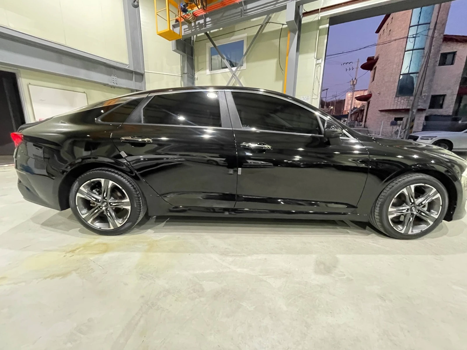 Kia K5 2.0 MPI ! Noblesse !, снимка 5 - Автомобили и джипове - 54137819