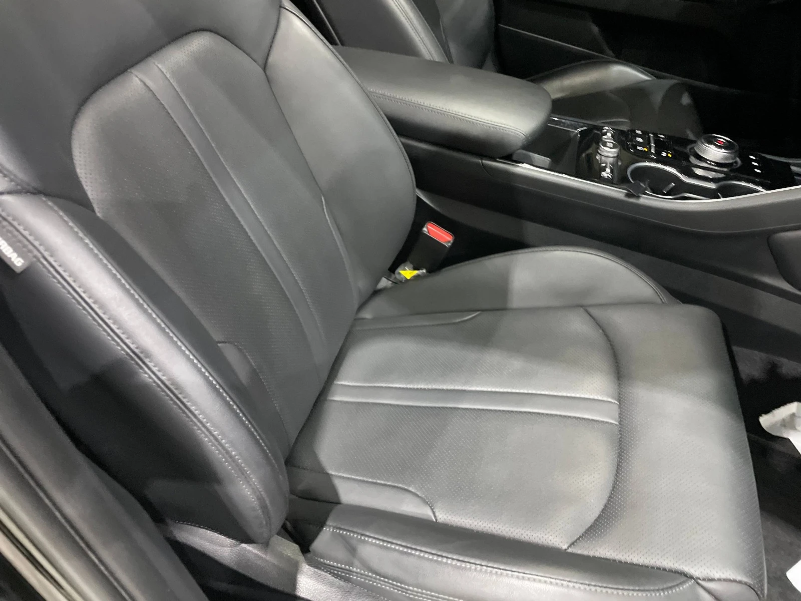 Kia K5 2.0 MPI ! Noblesse !, снимка 11 - Автомобили и джипове - 54137819