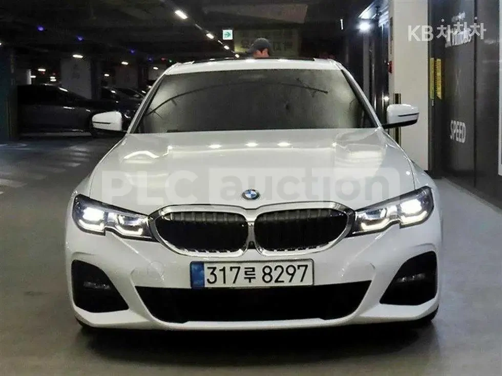 BMW 320 * ��������� * 360 * ��������� * H/K * CARPLAY | Mobile.bg � ����������� 4