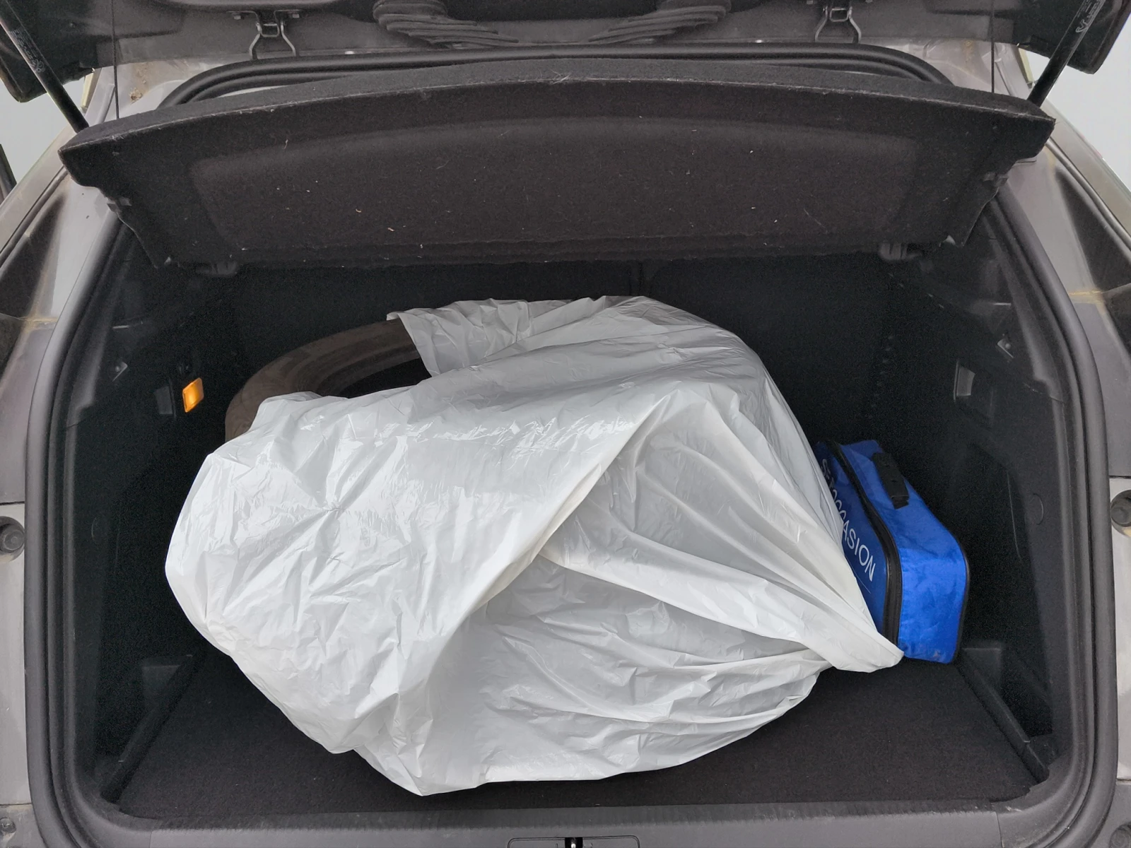 Peugeot 3008 ACTIVE PACK 1.2 PureTech 130 S&S EURO 6//2103R20, снимка 14 - Автомобили и джипове - 54621739