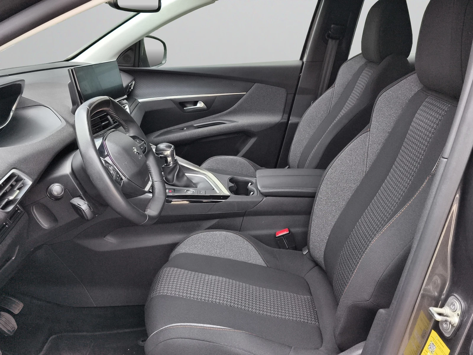 Peugeot 3008 ACTIVE PACK 1.2 PureTech 130 S&S EURO 6//2103R20, снимка 11 - Автомобили и джипове - 54621739