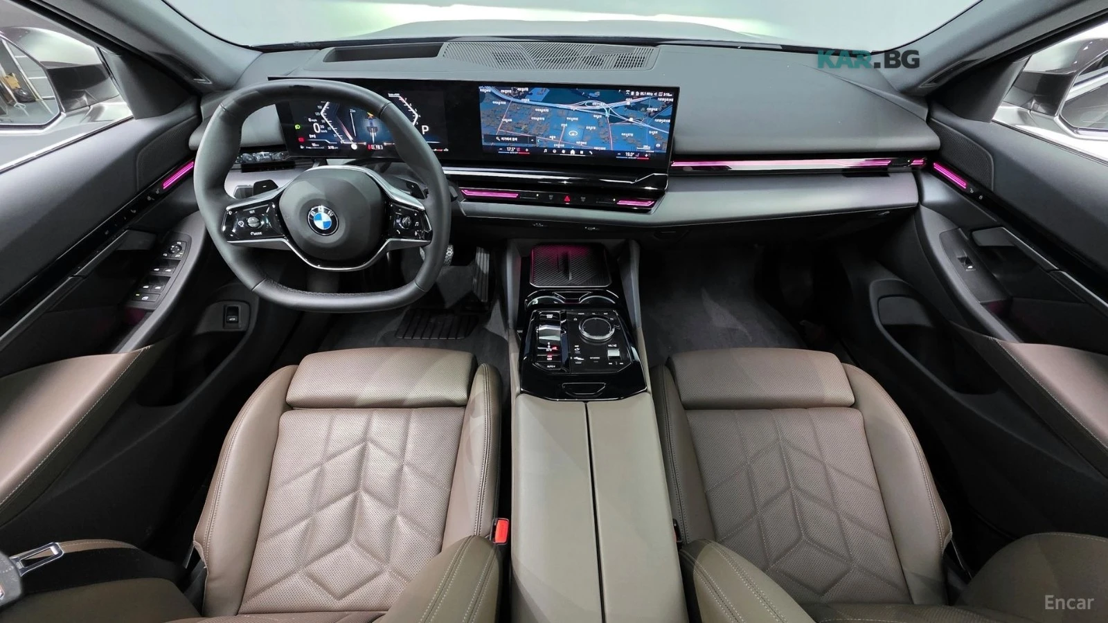 BMW 520 * КОЖА* ПОДГРЕВ* ОБДХВАНЕ* ПАНОРАМА* HEAD-UP* , снимка 7 - Автомобили и джипове - 54659586