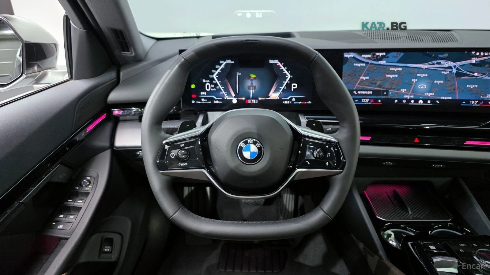 BMW 520 * КОЖА* ПОДГРЕВ* ОБДХВАНЕ* ПАНОРАМА* HEAD-UP* , снимка 12 - Автомобили и джипове - 54659586