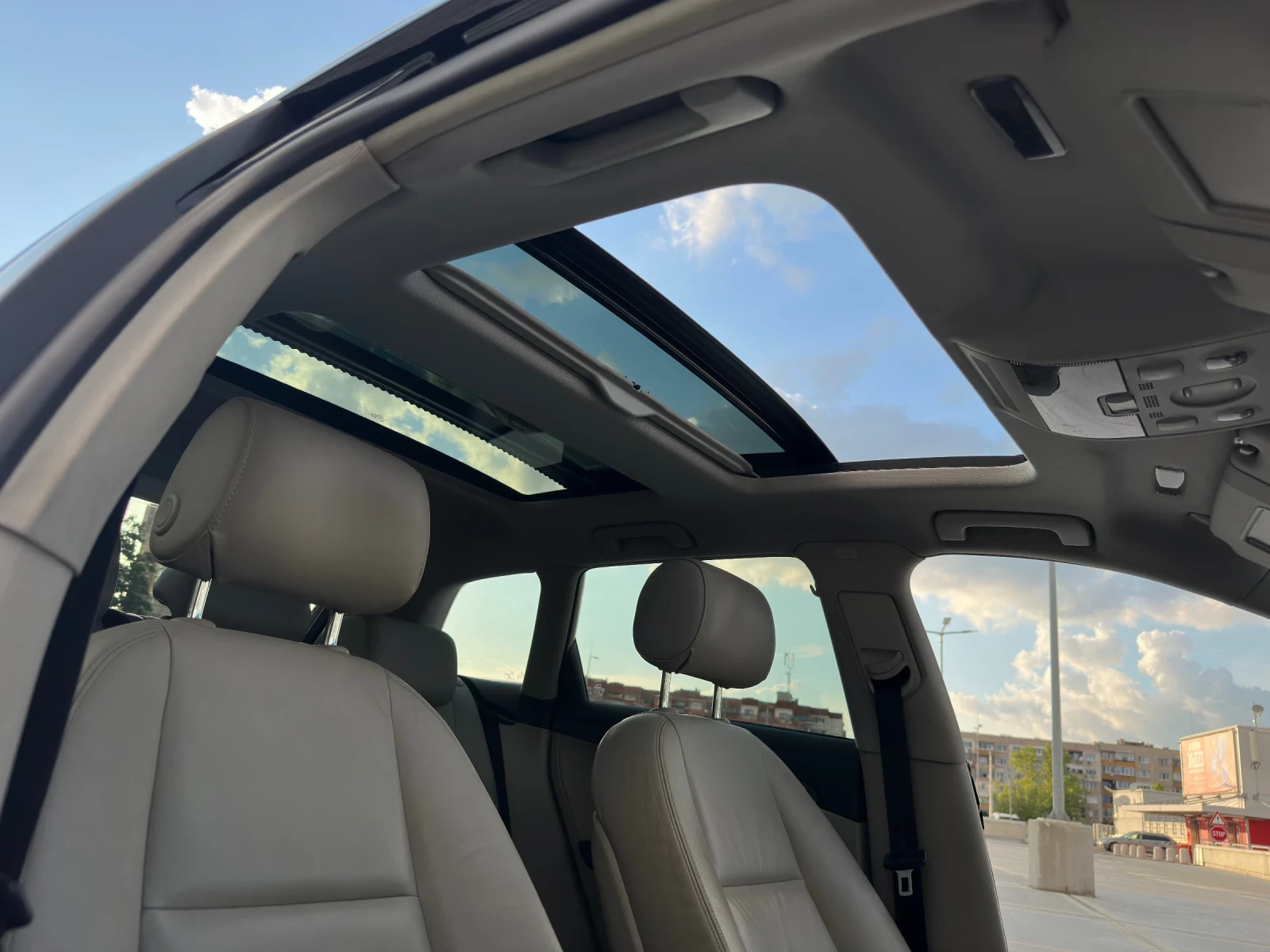 Audi A3 1.9 TDI* S-Line* LED* PANO, снимка 10 - Автомобили и джипове - 54665155