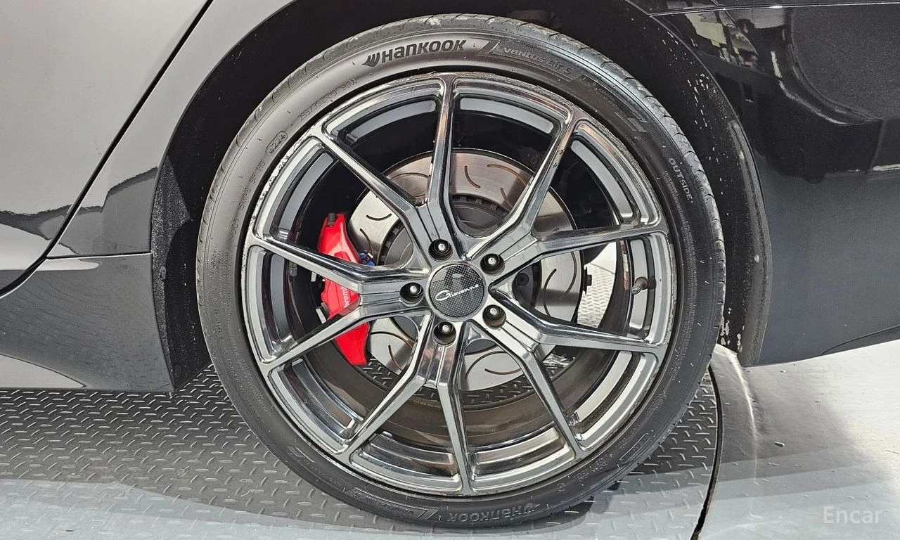 Kia Stinger 3.3 Turbo AWD* GT* Обдухване* Подгрев* 360 камера*, снимка 8 - Автомобили и джипове - 54700445