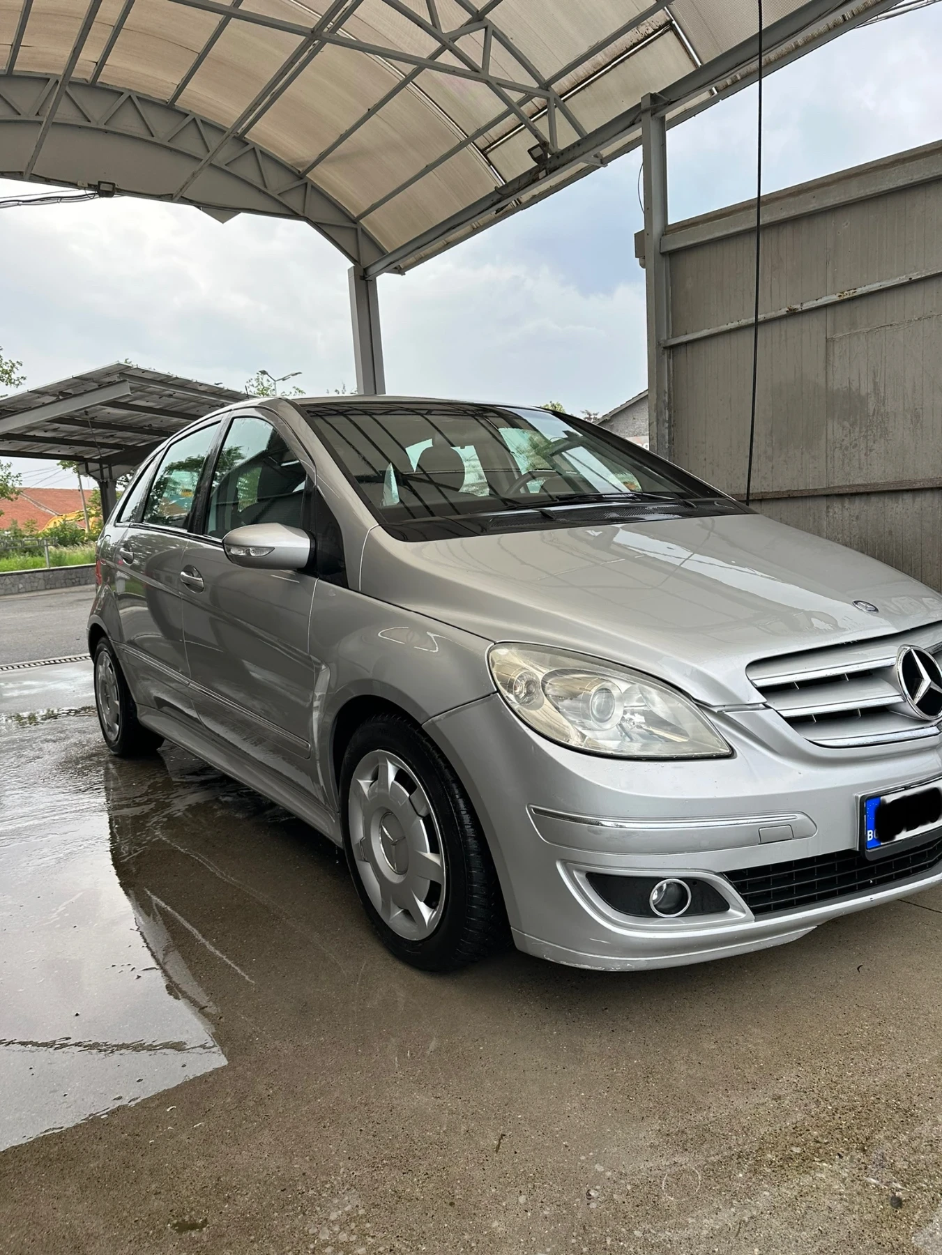 Mercedes-Benz B 180, снимка 3 - Автомобили и джипове - 54812464