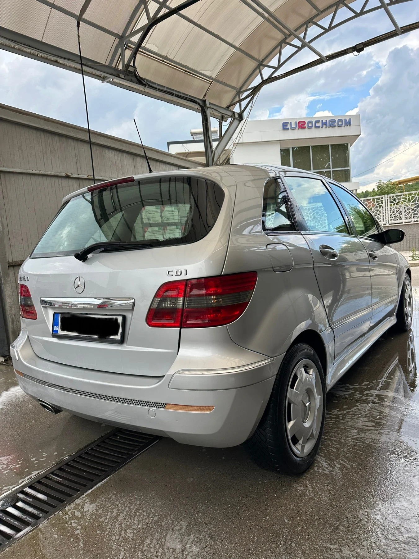 Mercedes-Benz B 180, снимка 5 - Автомобили и джипове - 54812464