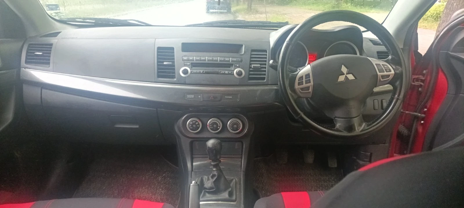 Mitsubishi Lancer, снимка 6 - Автомобили и джипове - 55075570