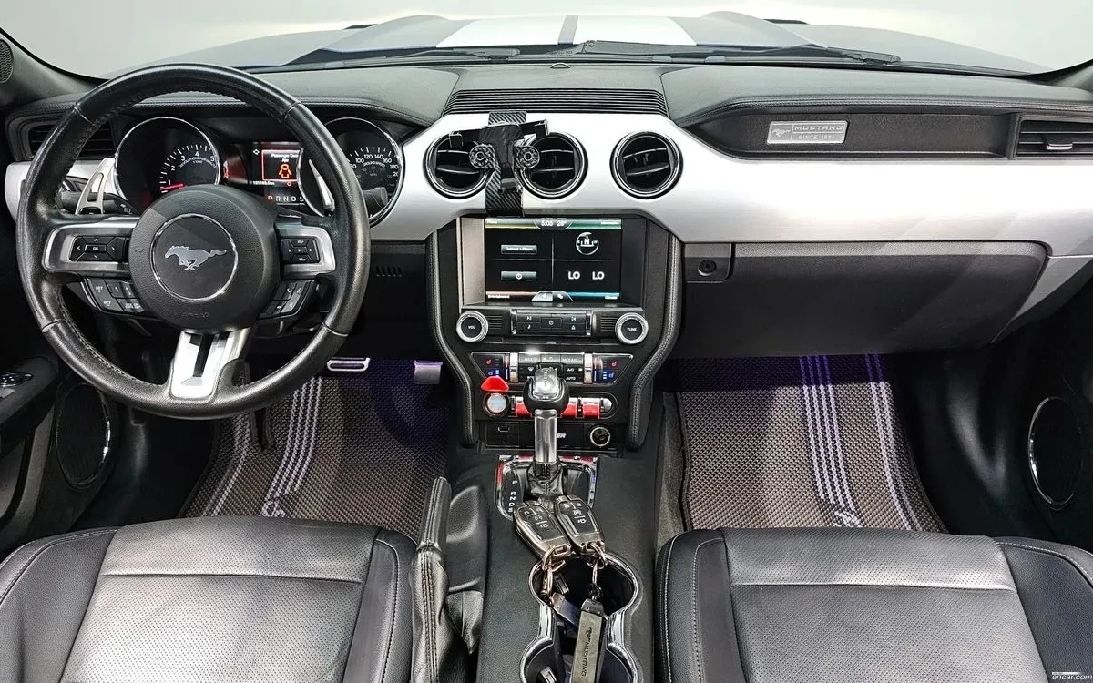 Ford Mustang GT/PREMIUM PACKAGE/ОБДУХВАНЕ/КАМЕРА/АВТОМАТИК/, снимка 10 - Автомобили и джипове - 55250967