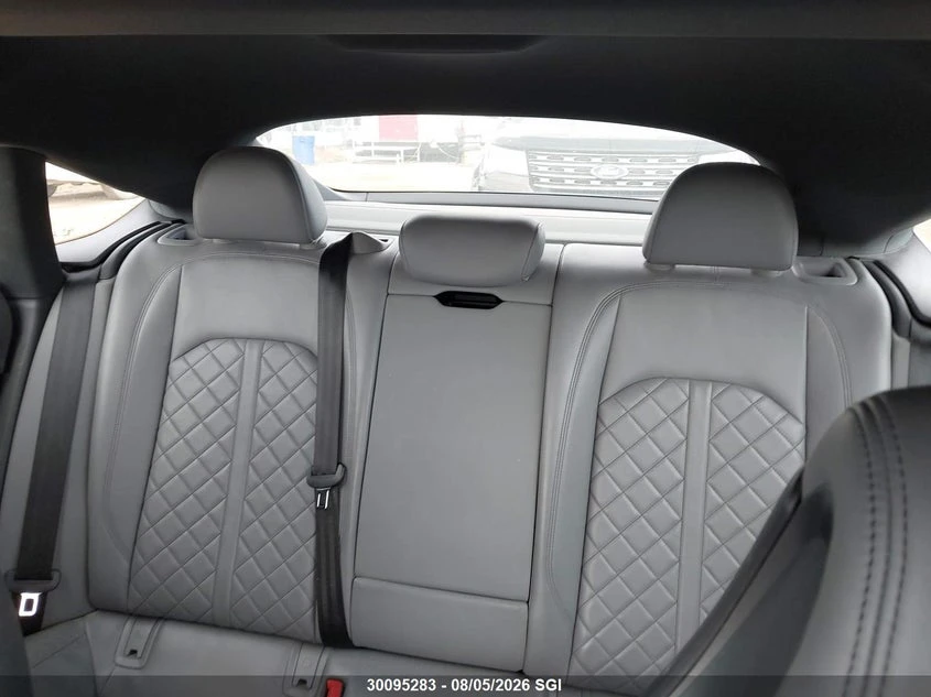 Audi S5 PRESTIGE Автокредит Цена до България, снимка 10 - Автомобили и джипове - 55595673