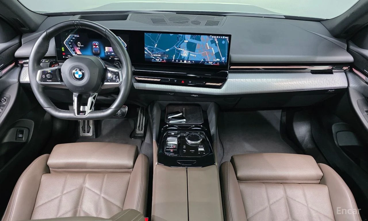 BMW 520 i M Sport, снимка 5 - Автомобили и джипове - 56431318