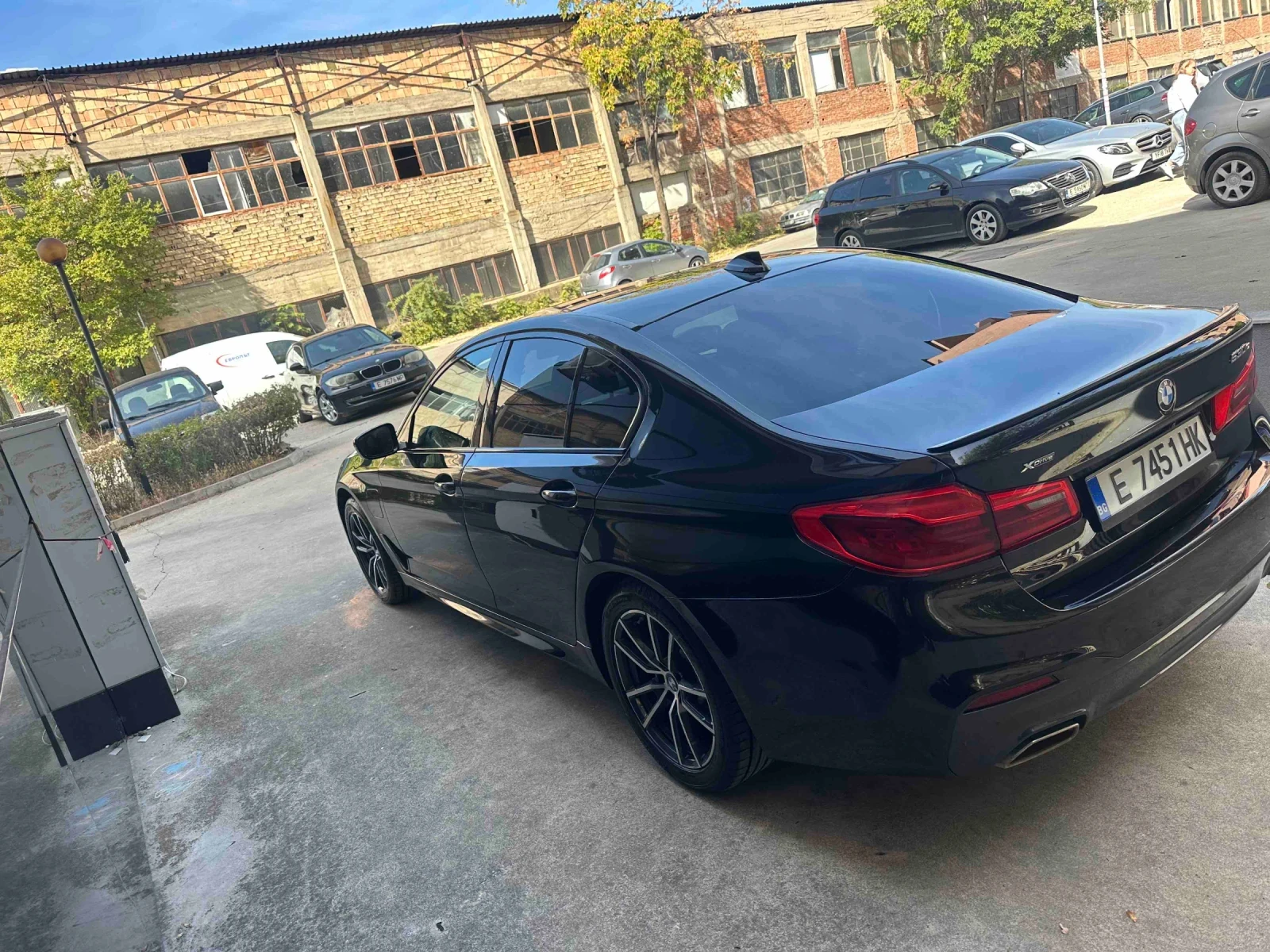 BMW 530E 530e xDrive iPerformance, снимка 5 - Автомобили и джипове - 56658723
