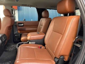 Toyota Sequoia Platinum  CARFAX, снимка 10