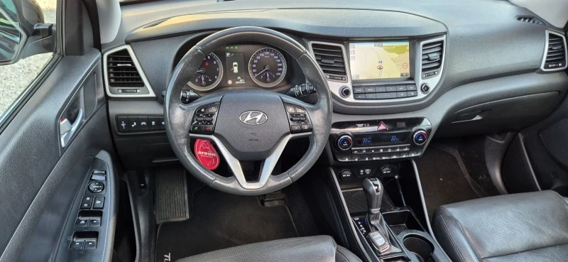 Hyundai Tucson 1.6T-177кс.4Х4, снимка 12 - Автомобили и джипове - 46474603