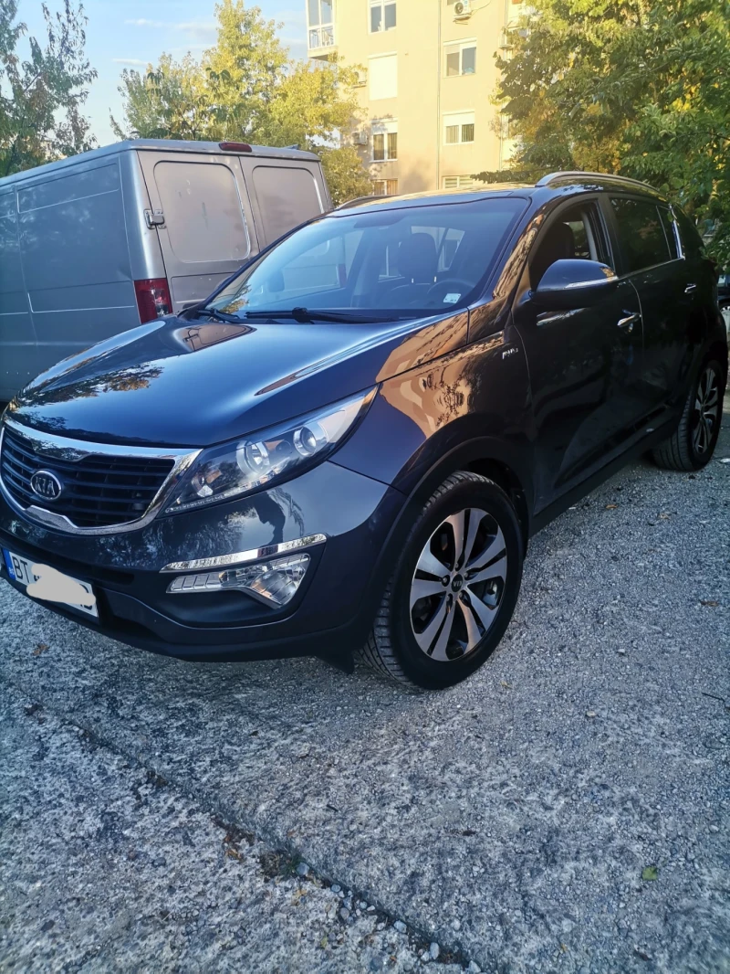 Kia Sportage 2.0 CRDI 4X4 / КАТО НОВА, снимка 5 - Автомобили и джипове - 48021061