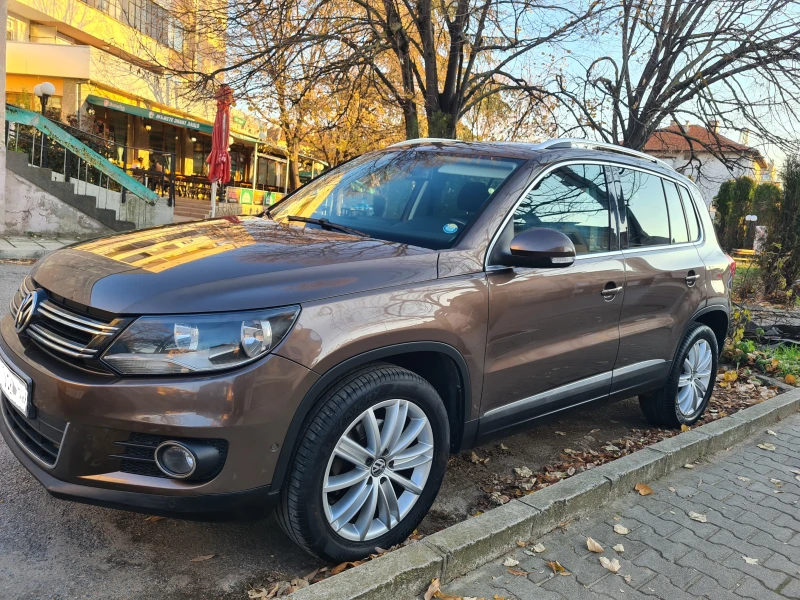 VW Tiguan  hi-line, снимка 1 - Автомобили и джипове - 48132699