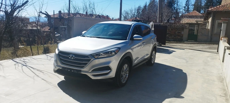 Hyundai Tucson 2.0 Benzin , снимка 1 - Автомобили и джипове - 49388279