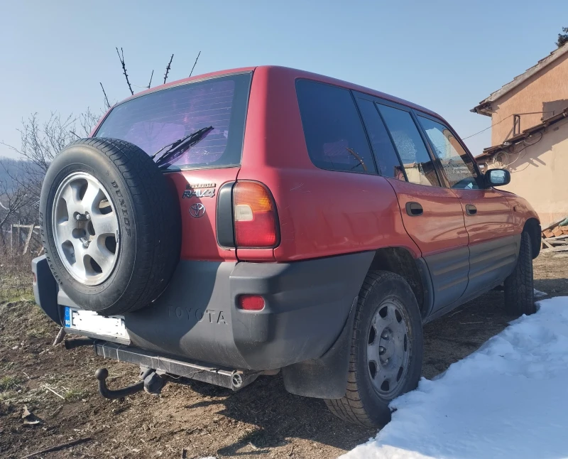 Toyota Rav4, снимка 2 - Автомобили и джипове - 49436644