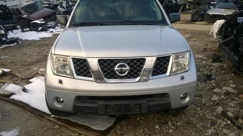 Nissan Pathfinder 2.5 D, снимка 1 - Автомобили и джипове - 49530100