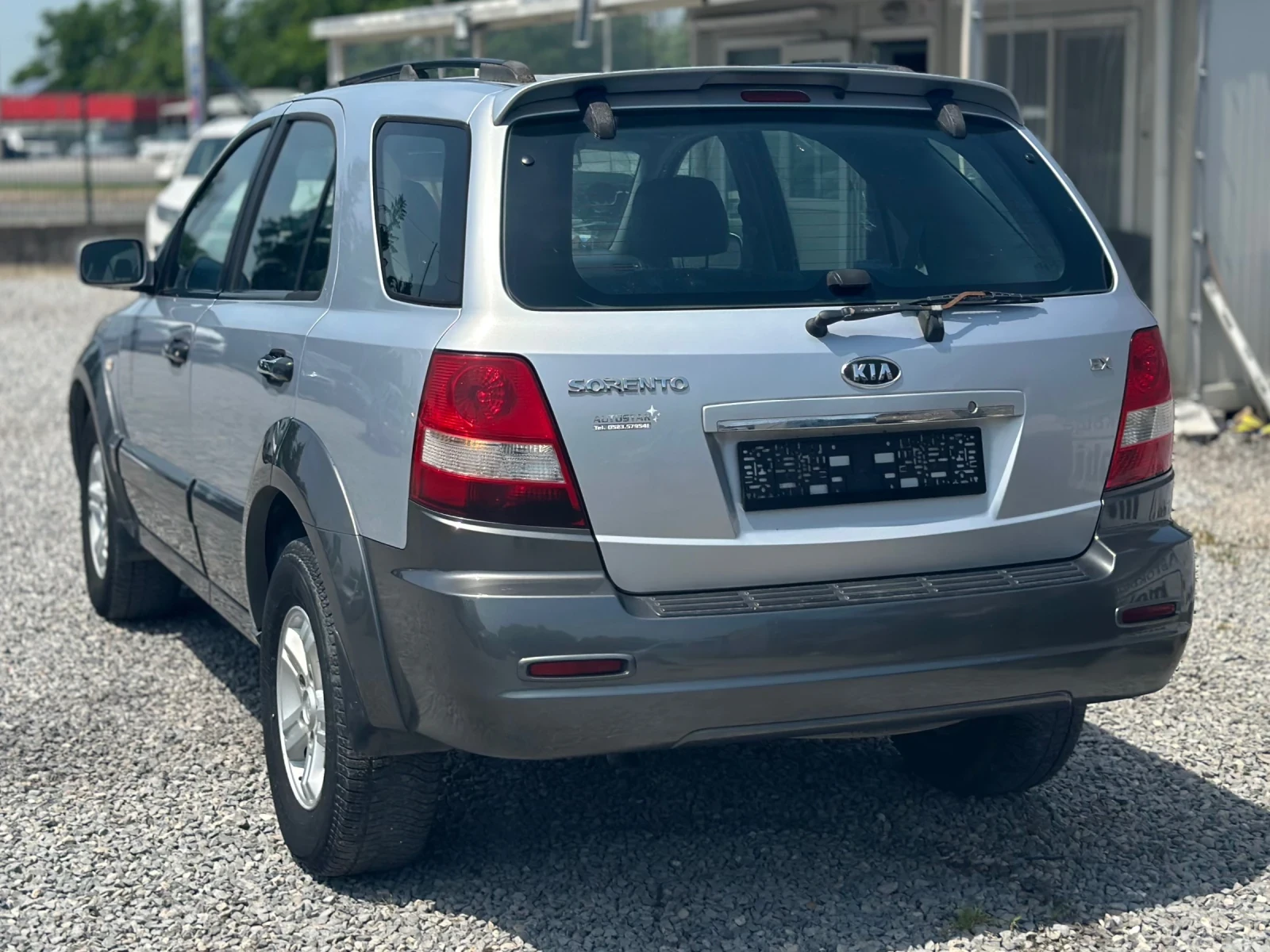 Kia Sorento 2.5 CRDI / 4Х4 / КОЖА / СЕВЕРНА ИТАЛИЯ - изображение 3
