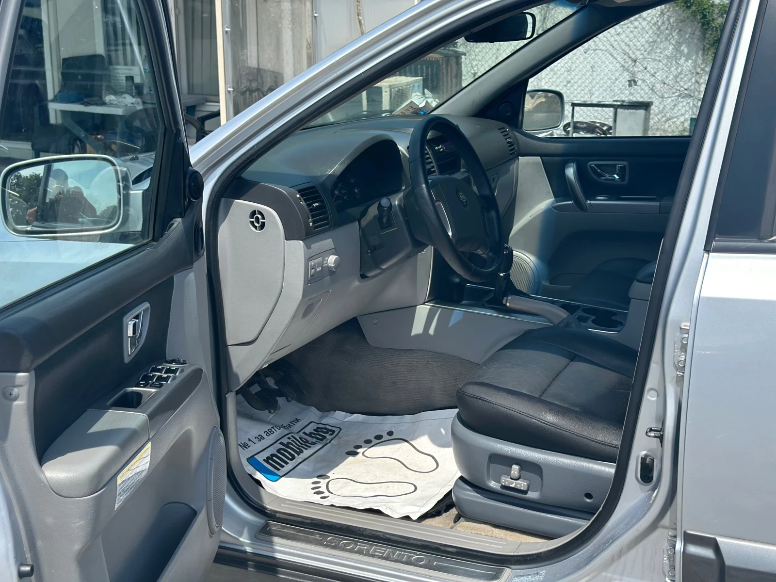 Kia Sorento 2.5 CRDI / 4Х4 / КОЖА / СЕВЕРНА ИТАЛИЯ - изображение 7