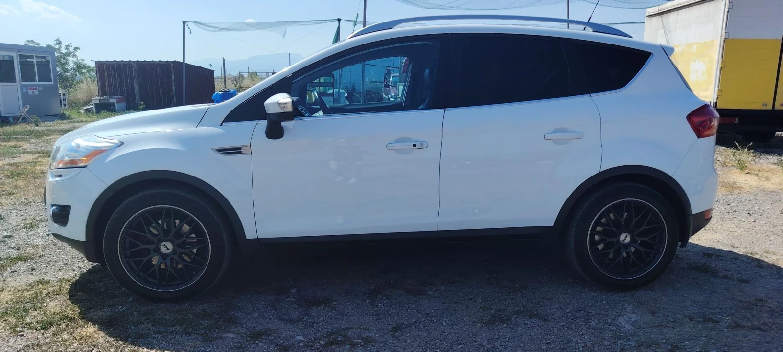 Ford Kuga 2.5i-200к.с - изображение 8